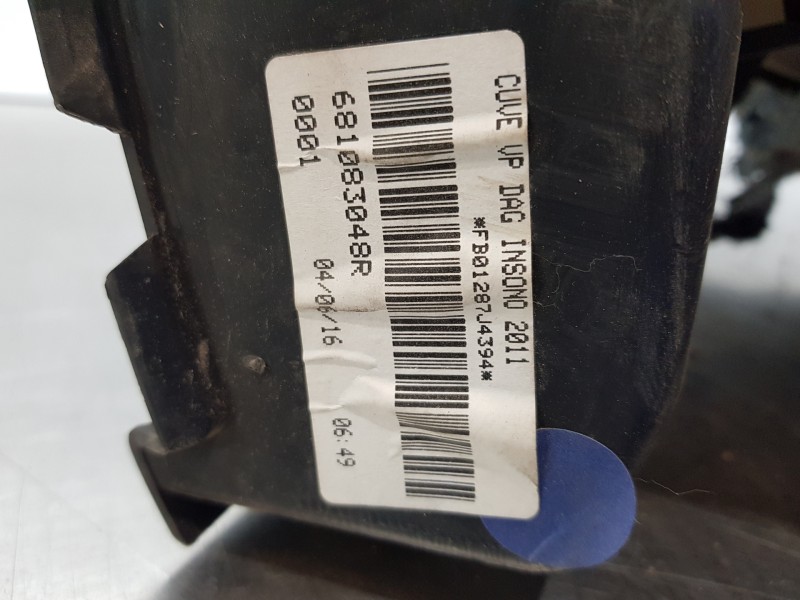 Recambio de guantera para renault kangoo combi referencia OEM IAM 681083048R  