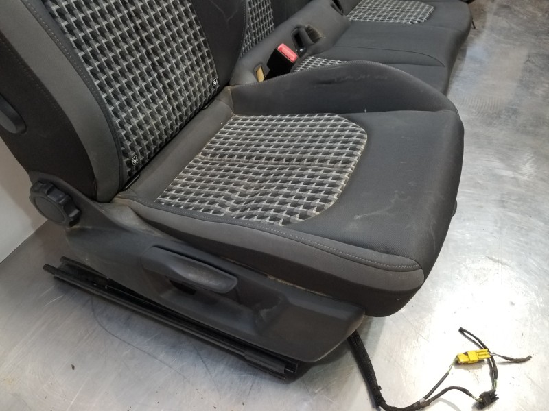 Recambio de juego asientos completo para audi a1 sportback (gba) ego referencia OEM IAM 2Q4881106K  