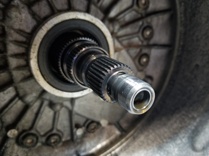 Recambio de caja cambios para iveco daily caja cerrada h2 referencia OEM IAM 5802244443  