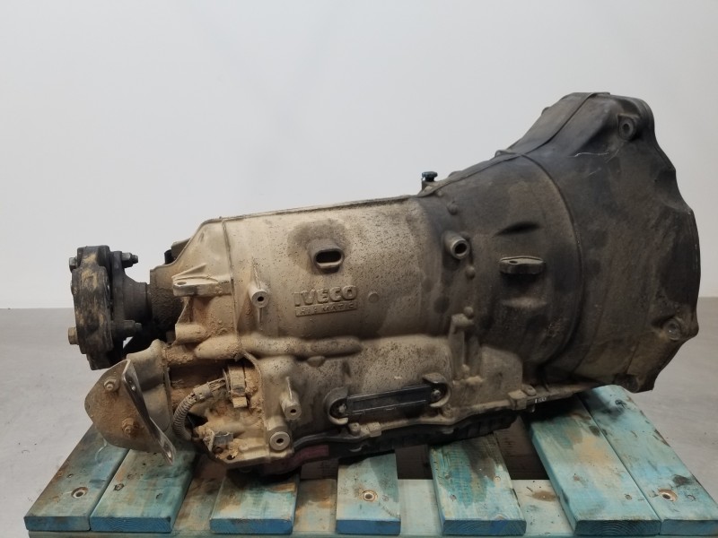 Recambio de caja cambios para iveco daily caja cerrada h2 referencia OEM IAM 5802244443  