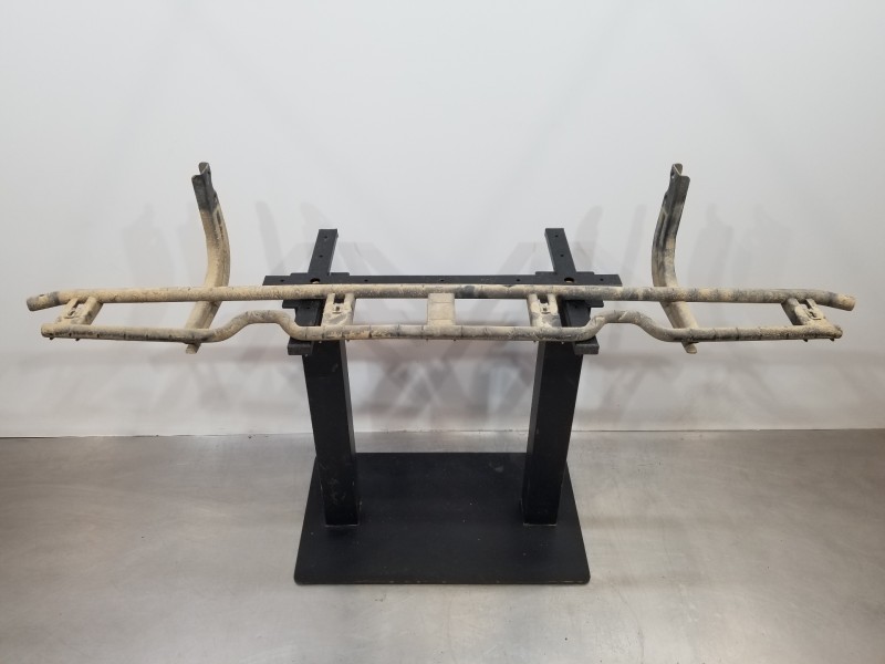 Recambio de refuerzo paragolpes trasero para iveco daily caja cerrada h2 referencia OEM IAM 5801627055  