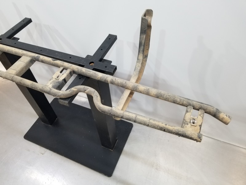 Recambio de refuerzo paragolpes trasero para iveco daily caja cerrada h2 referencia OEM IAM 5801627055  