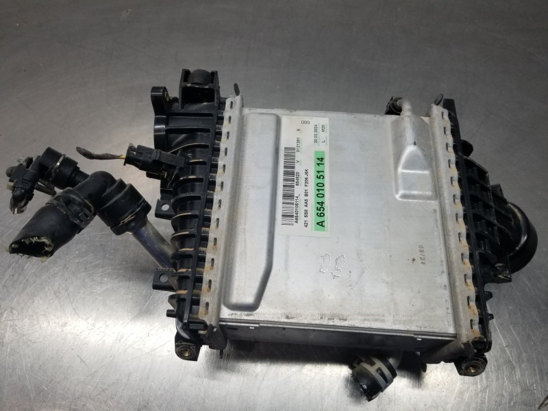 Recambio de intercooler para mercedes clase c (w206) 220 d referencia OEM IAM A6540906801  