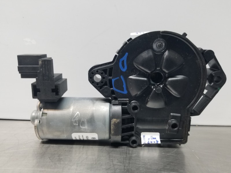 Recambio de motor techo electrico para mercedes clase c (w206) 220 d referencia OEM IAM A2369065200  