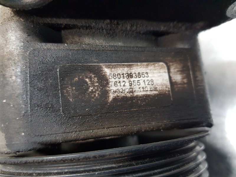 Recambio de bomba direccion para iveco daily caja cerrada h2 referencia OEM IAM 5801893653  