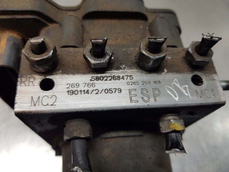 Recambio de abs para iveco daily caja cerrada h2 referencia OEM IAM 5802320389 5802268475 