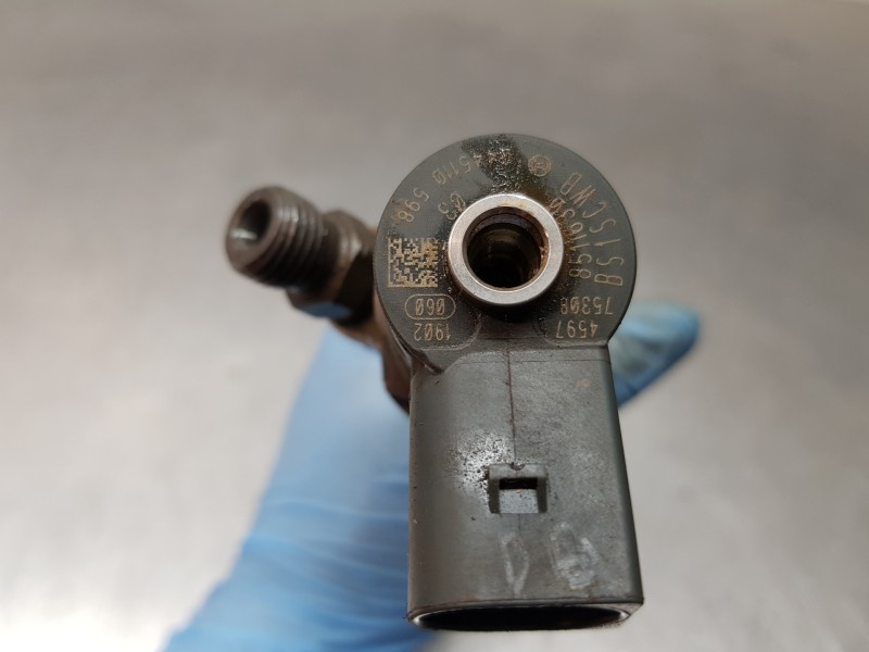 Recambio de inyector para bmw mini (f55) d referencia OEM IAM 8511630 0445110598 