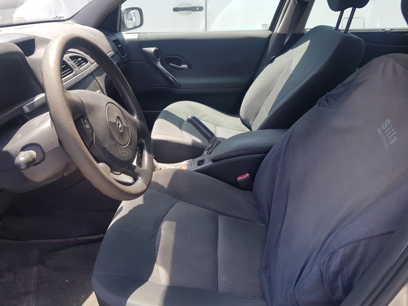 renault laguna ii (bg0) del año 2005