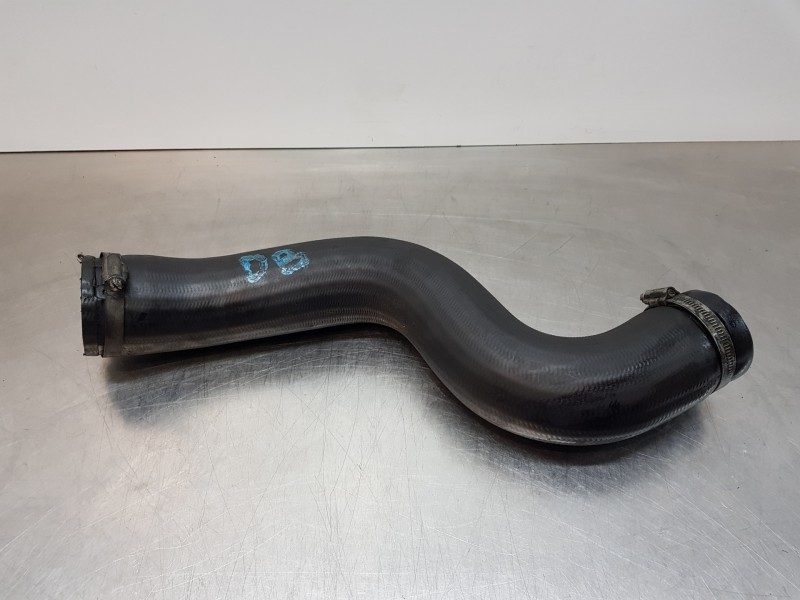 Recambio de tubo presion turbocompresor para iveco daily caja cerrada h2 referencia OEM IAM 5801303588  