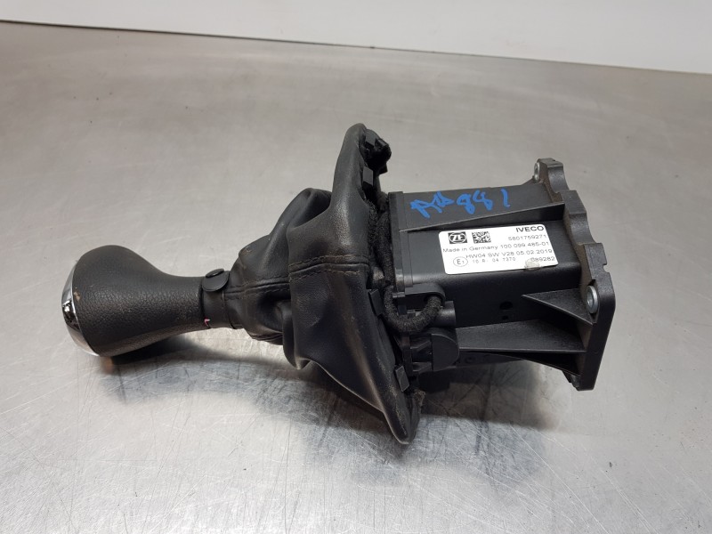 Recambio de palanca cambio para iveco daily caja cerrada h2 referencia OEM IAM 5801759271  