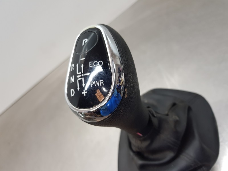 Recambio de palanca cambio para iveco daily caja cerrada h2 referencia OEM IAM 5801759271  