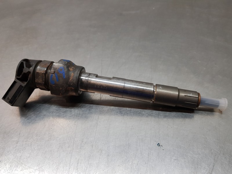 Recambio de inyector para bmw serie 3 berlina (g20) sport referencia OEM IAM 8579236 0445111009 