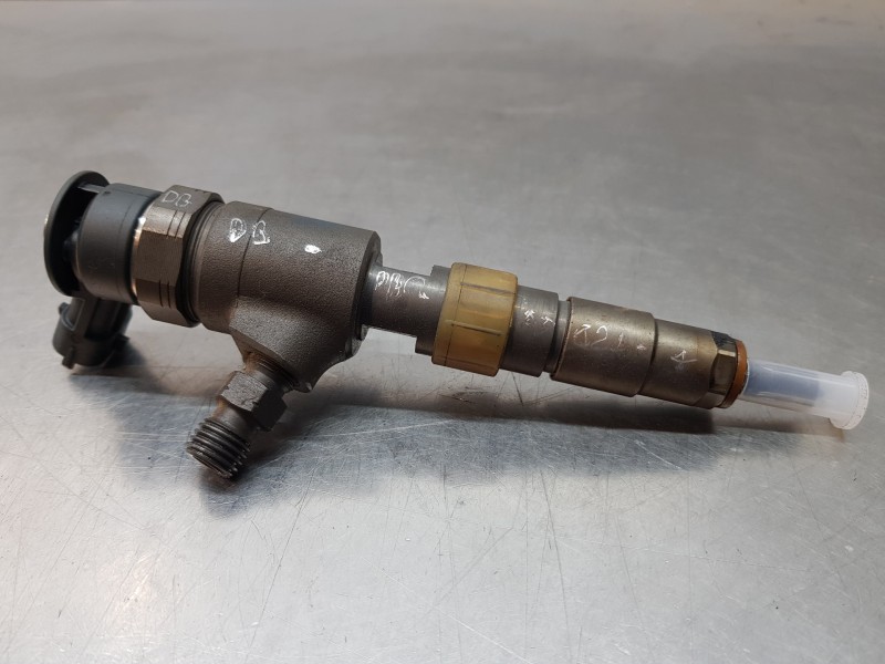 Recambio de inyector para peugeot 207 confort referencia OEM IAM 0445110339   Recambio de inyector para peugeot 207 confort referencia OEM IAM 0445110339
