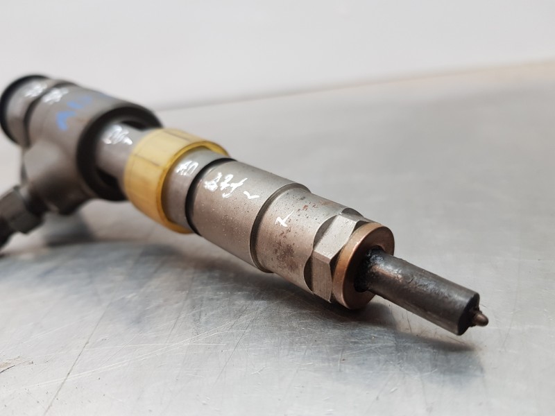 Recambio de inyector para peugeot 207 confort referencia OEM IAM 0445110339   Recambio de inyector para peugeot 207 confort referencia OEM IAM 0445110339