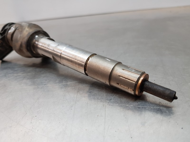 Recambio de inyector para bmw serie 3 berlina (g20) sport referencia OEM IAM 8579236 0445111009 