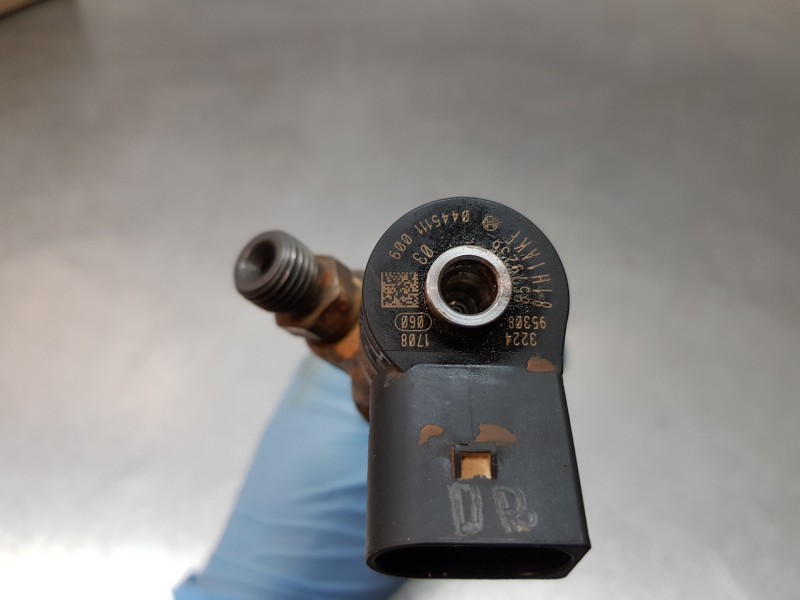 Recambio de inyector para bmw serie 3 berlina (g20) sport referencia OEM IAM 8579236 0445111009 