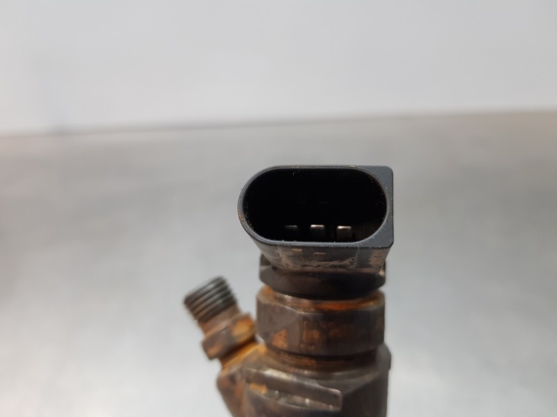 Recambio de inyector para bmw serie 3 berlina (g20) sport referencia OEM IAM 8579236 0445111009 