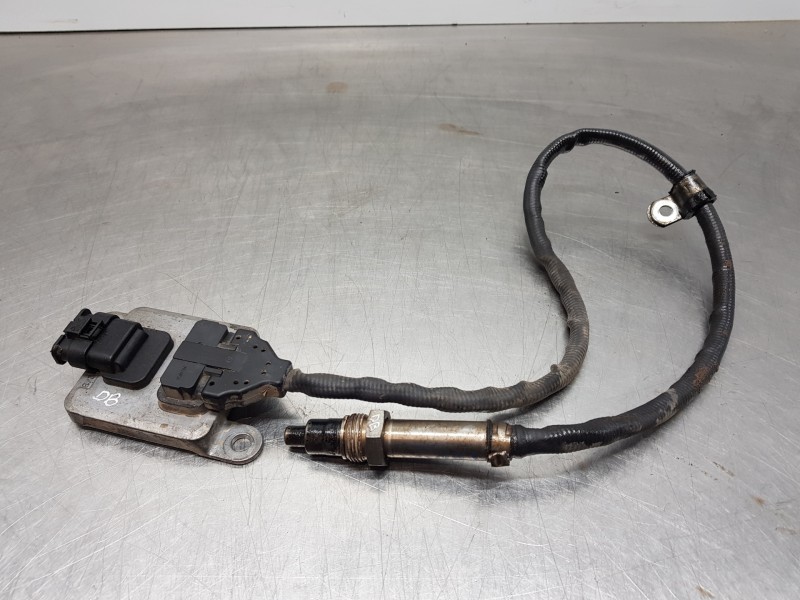 Recambio de sonda lambda para iveco daily caja cerrada h2 referencia OEM IAM 5801881001 5WK96791A 