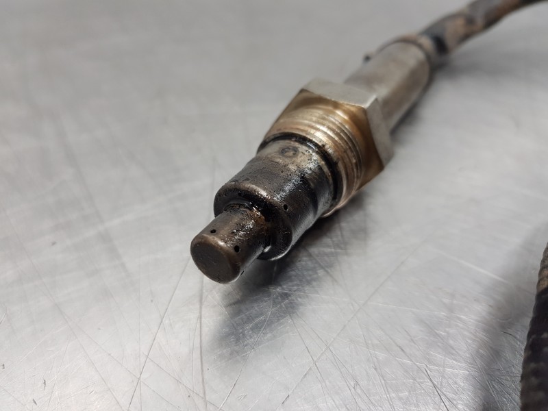 Recambio de sonda lambda para iveco daily caja cerrada h2 referencia OEM IAM 5801881001 5WK96791A 