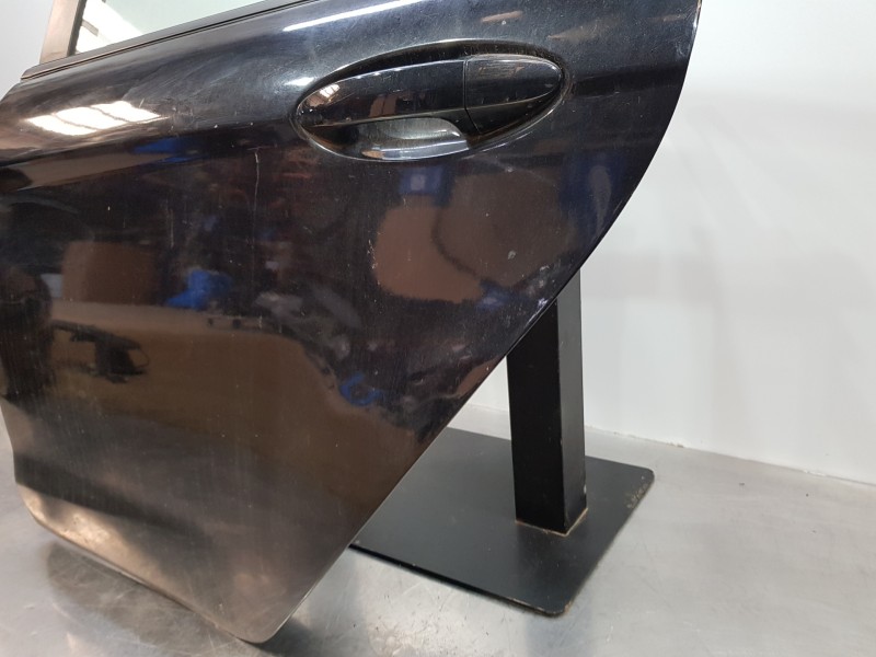 Recambio de puerta trasera izquierda para ford fiesta (cb1) active referencia OEM IAM 1692503 P8A61A24631KA  Recambio de puerta trasera izquierda para ford fiesta (cb1) active referencia OEM IAM 1692503 P8A61A24631KA