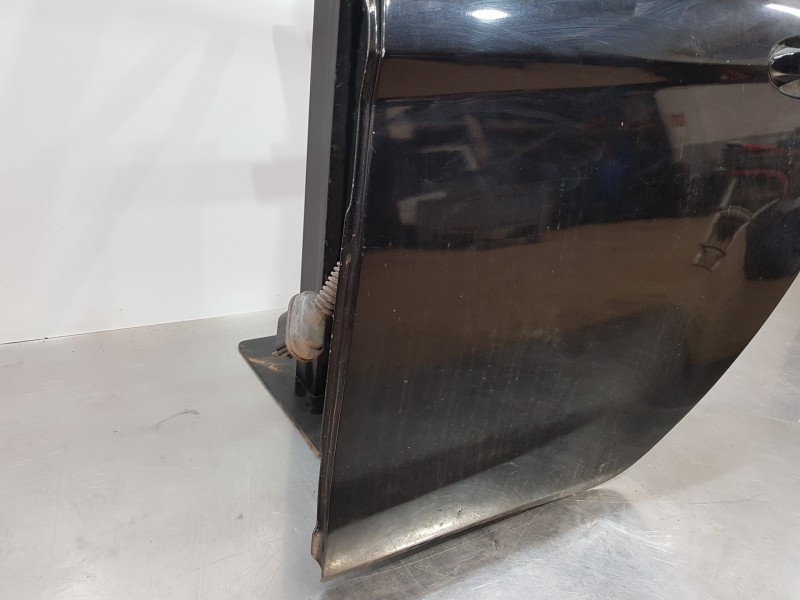 Recambio de puerta trasera izquierda para ford fiesta (cb1) active referencia OEM IAM 1692503 P8A61A24631KA  Recambio de puerta trasera izquierda para ford fiesta (cb1) active referencia OEM IAM 1692503 P8A61A24631KA