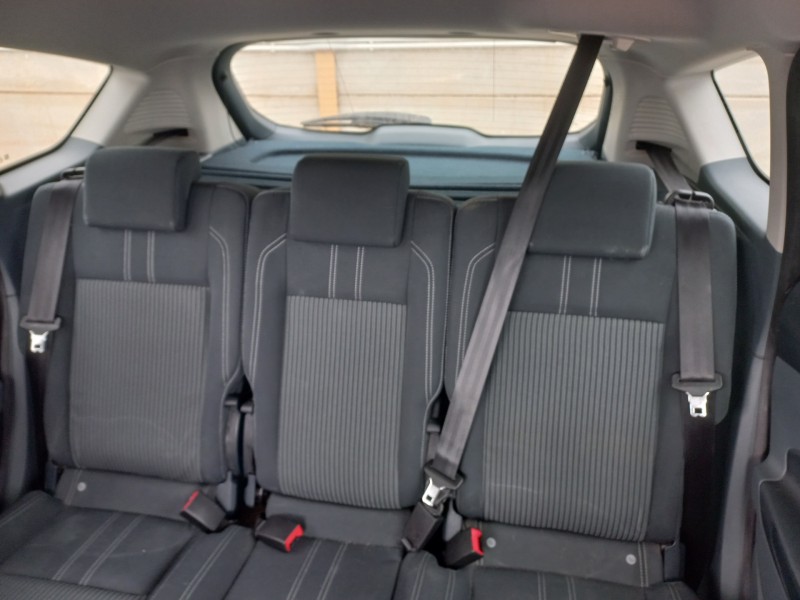 ford c-max del año 2011