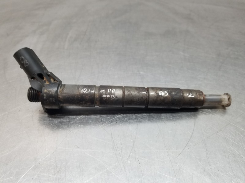 Recambio de inyector para mercedes clase a (w177) 200 d referencia OEM IAM A6540700187 0445117048 