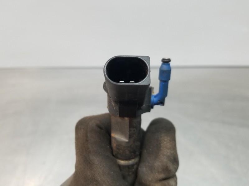 Recambio de inyector para mercedes clase a (w177) 200 d referencia OEM IAM A6540700187 0445117048 