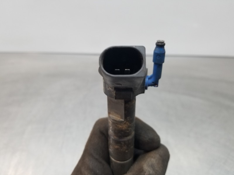 Recambio de inyector para mercedes clase a (w177) 200 d referencia OEM IAM A6540700187 0445117048 