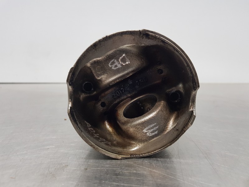 Recambio de piston para bmw mini (f55) d referencia OEM IAM 11258519401  