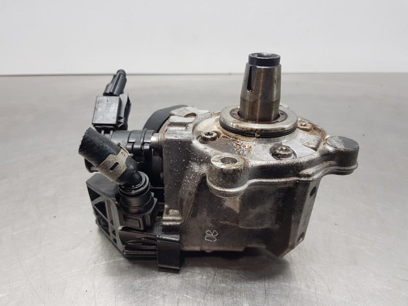 Recambio de bomba inyeccion para bmw mini (f55) d referencia OEM IAM 13518511626 0445010768 8511626