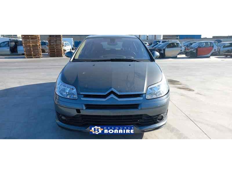 citroen c4 berlina del año 2004