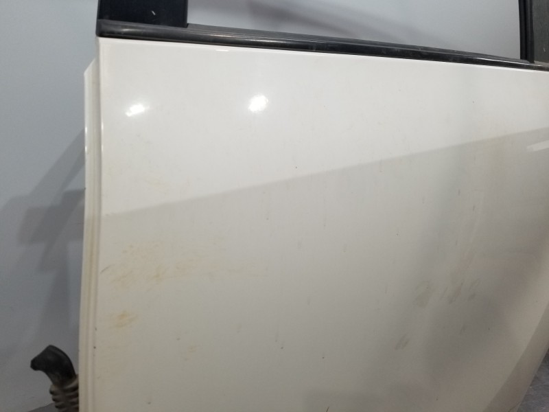 Recambio de puerta trasera izquierda para toyota verso advance referencia OEM IAM 670040F020  