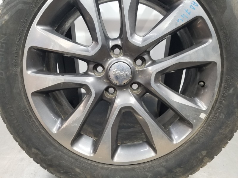 Recambio de llanta para jeep gr. cherokee iv 4x4 referencia OEM IAM 5XL061STAA 5XL06TRMAA 