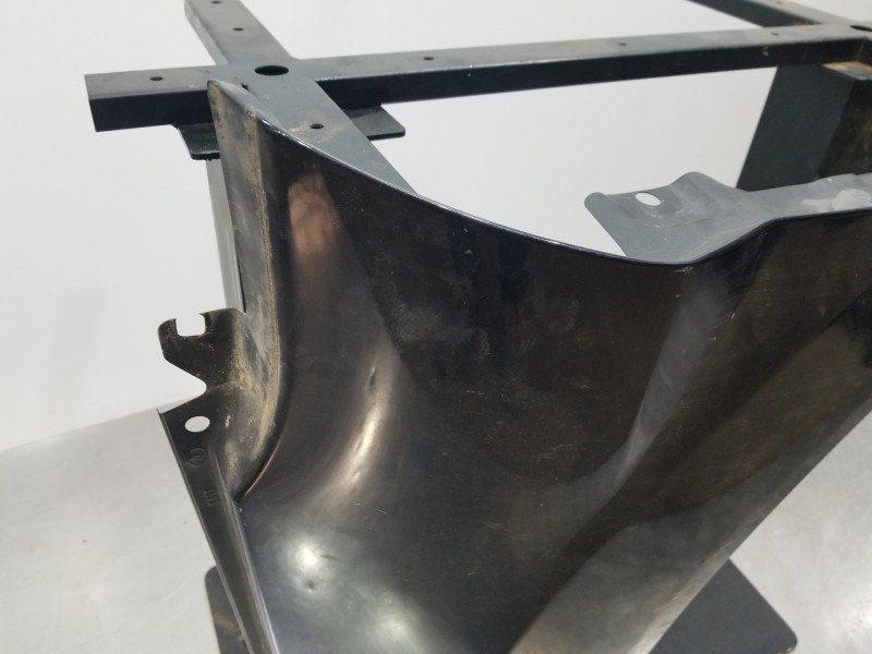 Recambio de aleta delantera izquierda para ford fiesta (cb1) active referencia OEM IAM 1777181 C1BBA16016AA 