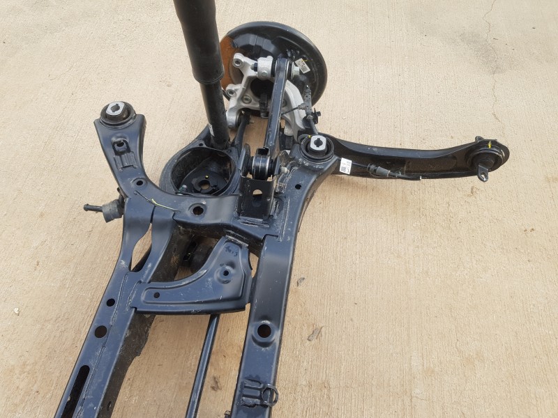 Recambio de puente trasero para kia niro hybrid referencia OEM IAM 55410G5100 55211ATBA0 55510AAAA0