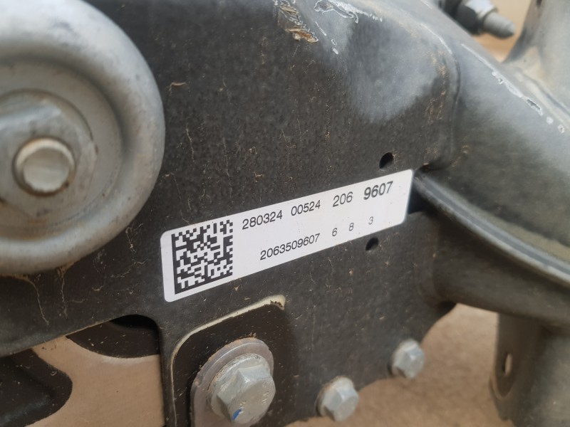 Recambio de puente trasero para mercedes clase c (w206) 220 d referencia OEM IAM A2063509607  