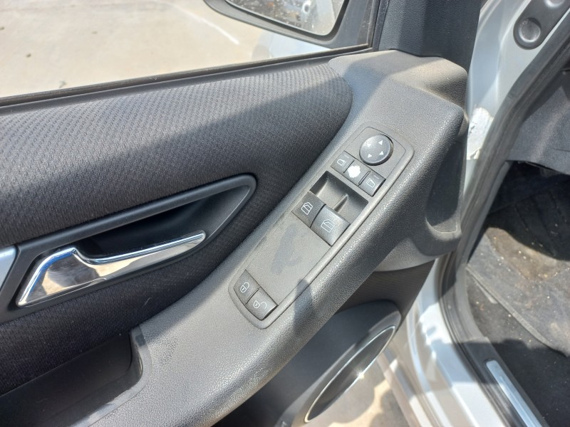 mercedes clase a (w169) del año 2005