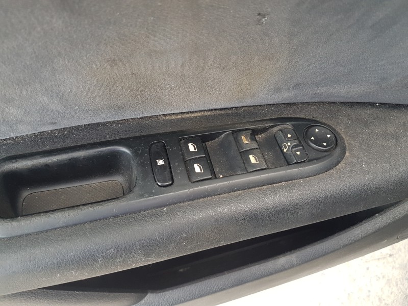 peugeot 407 del año 2006