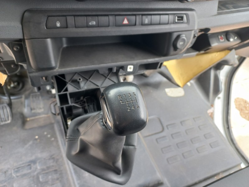 peugeot expert furgón del año 2017