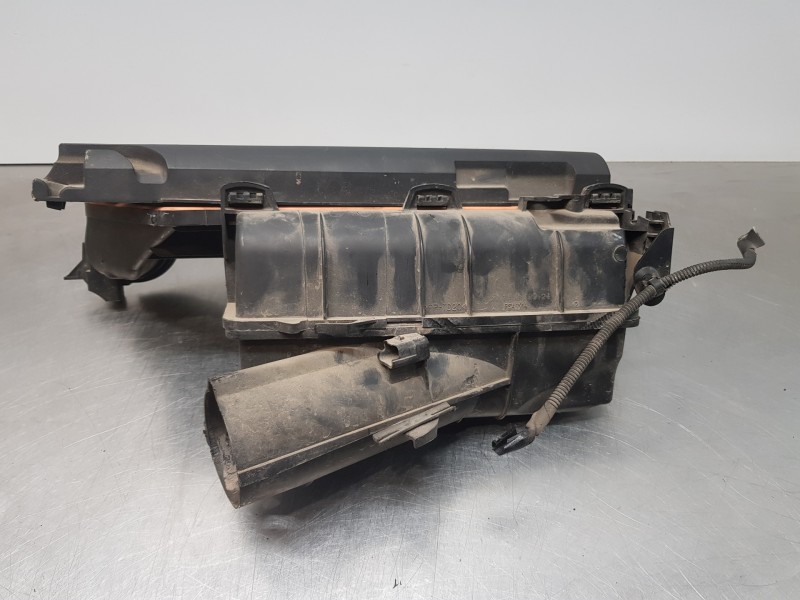 Recambio de filtro aire para ford fiesta (cb1) active referencia OEM IAM 1670804 9652987380 7S6Q9600BC Recambio de filtro aire para ford fiesta (cb1) active referencia OEM IAM 1670804 9652987380 7S6Q9600BC