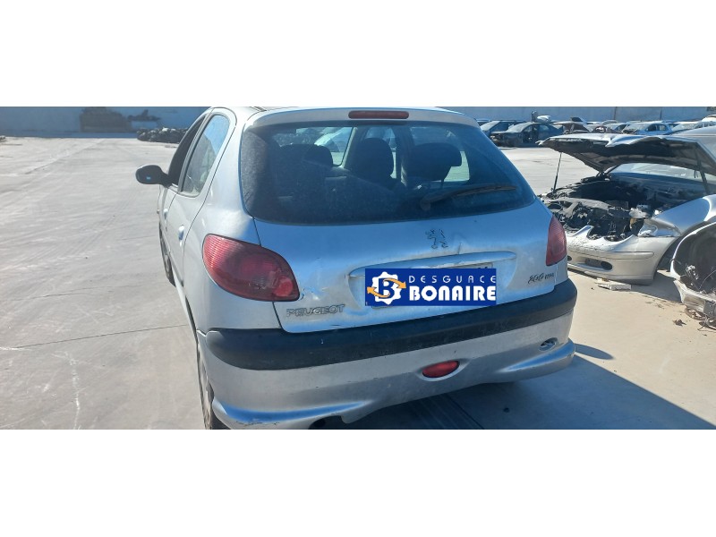 peugeot 206 berlina del año 2003