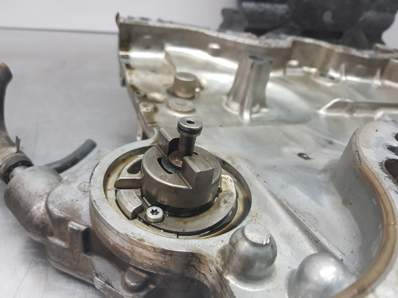 Recambio de bomba aceite para toyota verso advance referencia OEM IAM 113020R020  