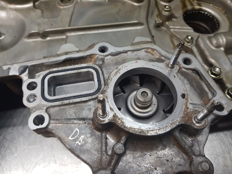 Recambio de bomba aceite para toyota verso advance referencia OEM IAM 113020R020  