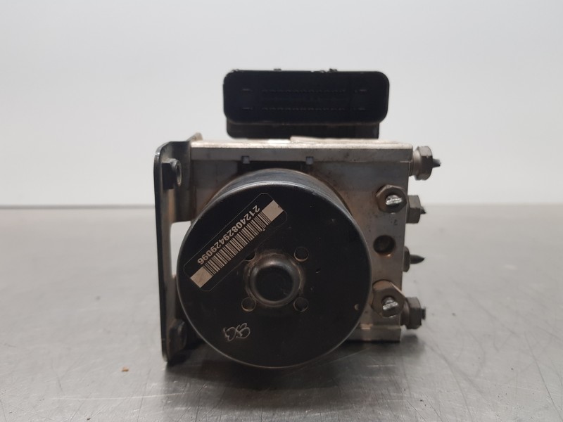 Recambio de abs para ford fiesta (cb1) active referencia OEM IAM 8V5112M110AD 06210213174  Recambio de abs para ford fiesta (cb1) active referencia OEM IAM 8V5112M110AD 06210213174