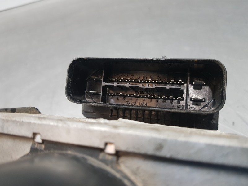 Recambio de abs para ford fiesta (cb1) active referencia OEM IAM 8V5112M110AD 06210213174  Recambio de abs para ford fiesta (cb1) active referencia OEM IAM 8V5112M110AD 06210213174