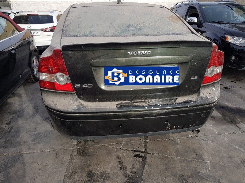volvo s40 berlina del año 2007