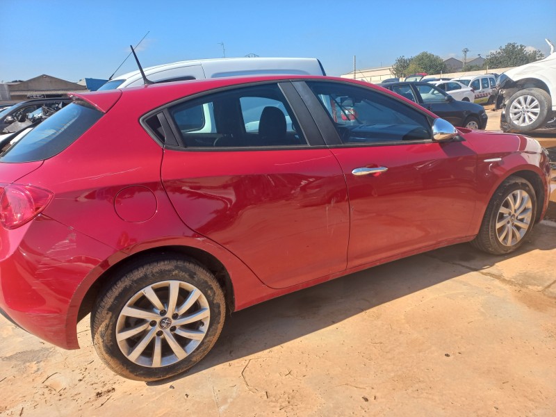 alfa romeo giulietta (191) del año 2016