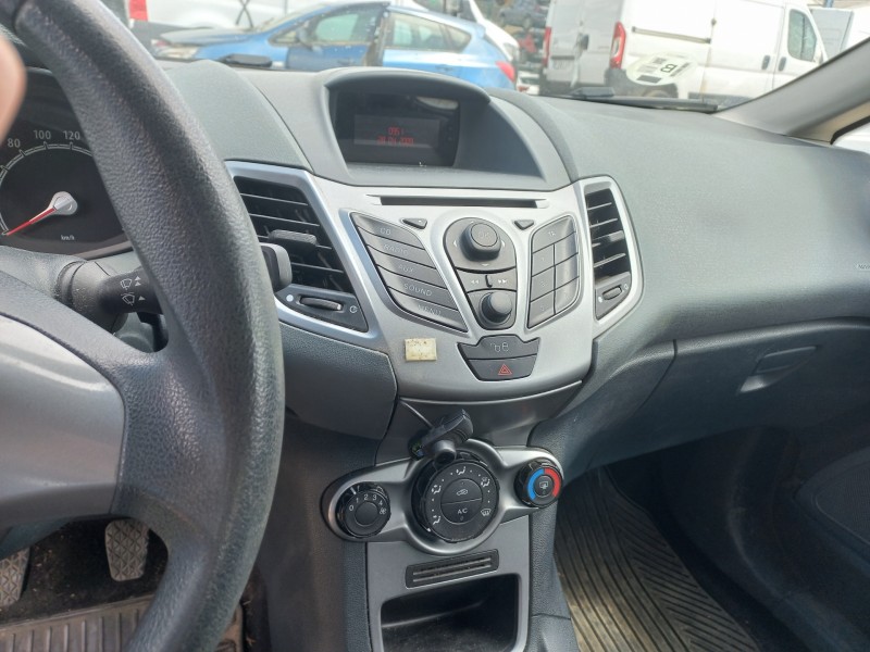 ford fiesta (cb1) del año 2008