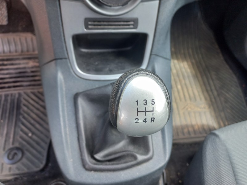 ford fiesta (cb1) del año 2008